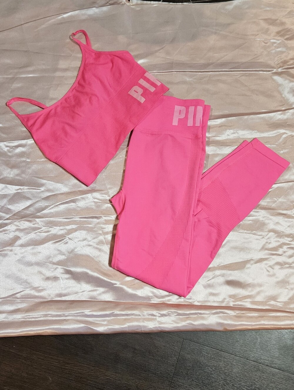 PINK Victoria's Secret Neon Pink Sports Bra & Leggings Set